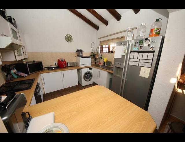 2 BEDROOM APARTMENT FOR SALE IN PAULSHOF